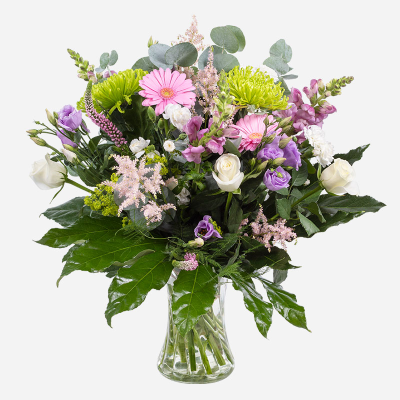 Aquatic Scent - A breathtaking spray of seasonal flowers interspersed with foliage. Natural, beautiful and just perfect.